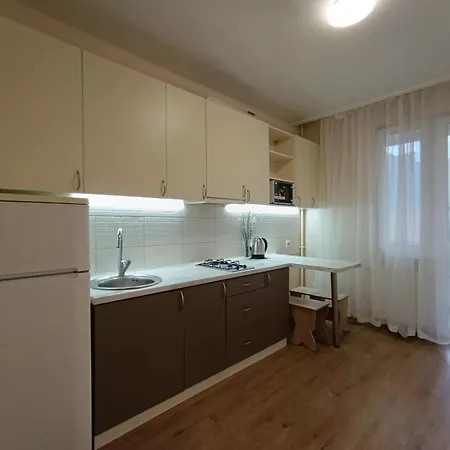 Apartment з ремонтом між залізничним вокзалом і центром