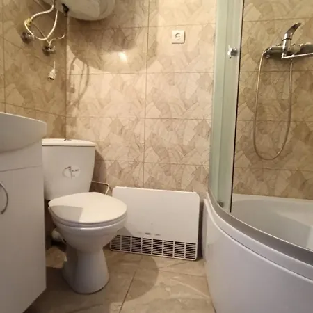 з ремонтом між залізничним вокзалом і центром * Lemberg