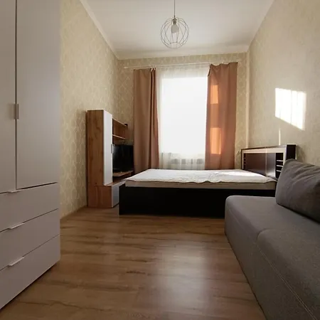 з ремонтом між залізничним вокзалом і центром Daire *